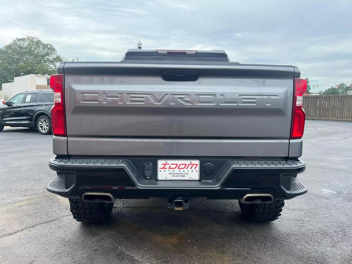 2021 Chevrolet Silverado 1500 Crew Cab - Image 9