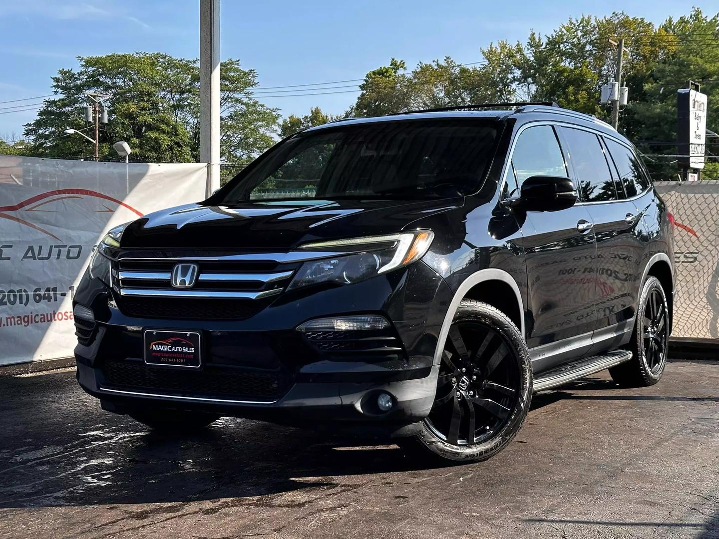 2016 Honda Pilot - Image 1