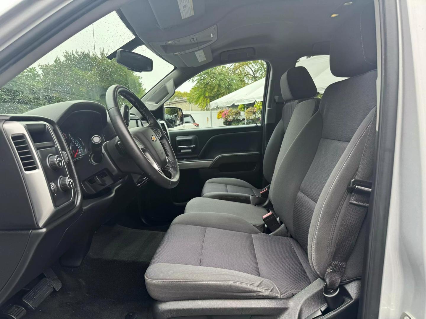 2018 Chevrolet Silverado 1500 LT photo 14