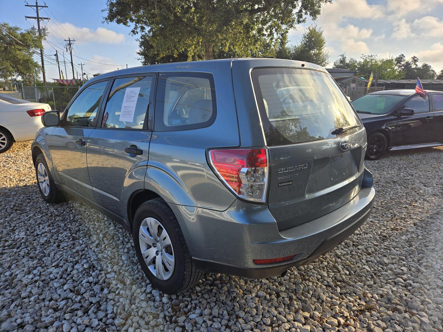 2012 Subaru Forester X photo 3