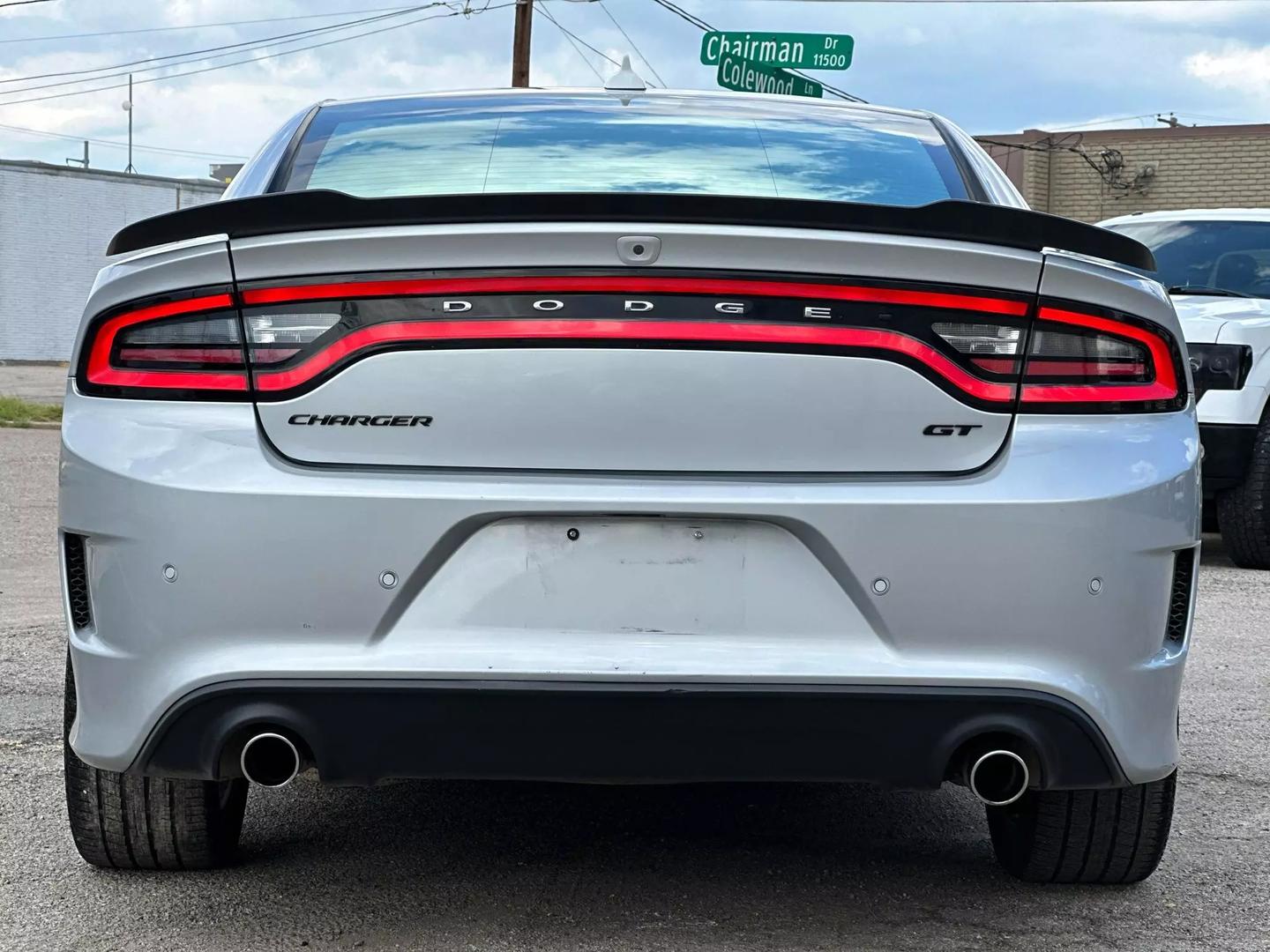 2019 Dodge Charger - Image 7