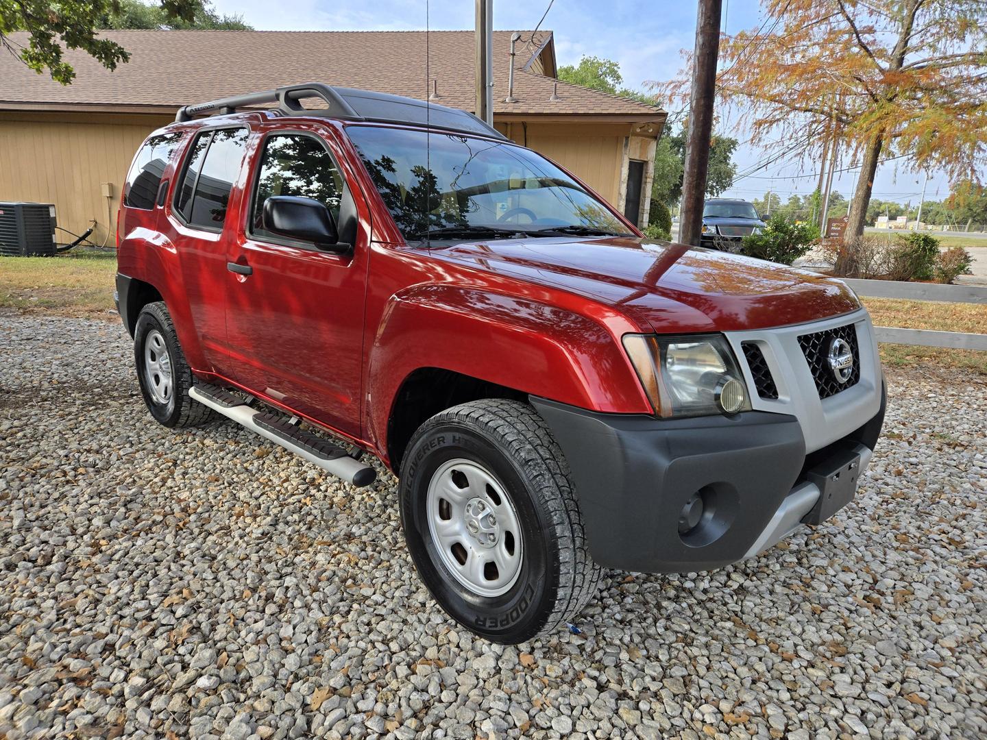 2011 Nissan Xterra X photo 7