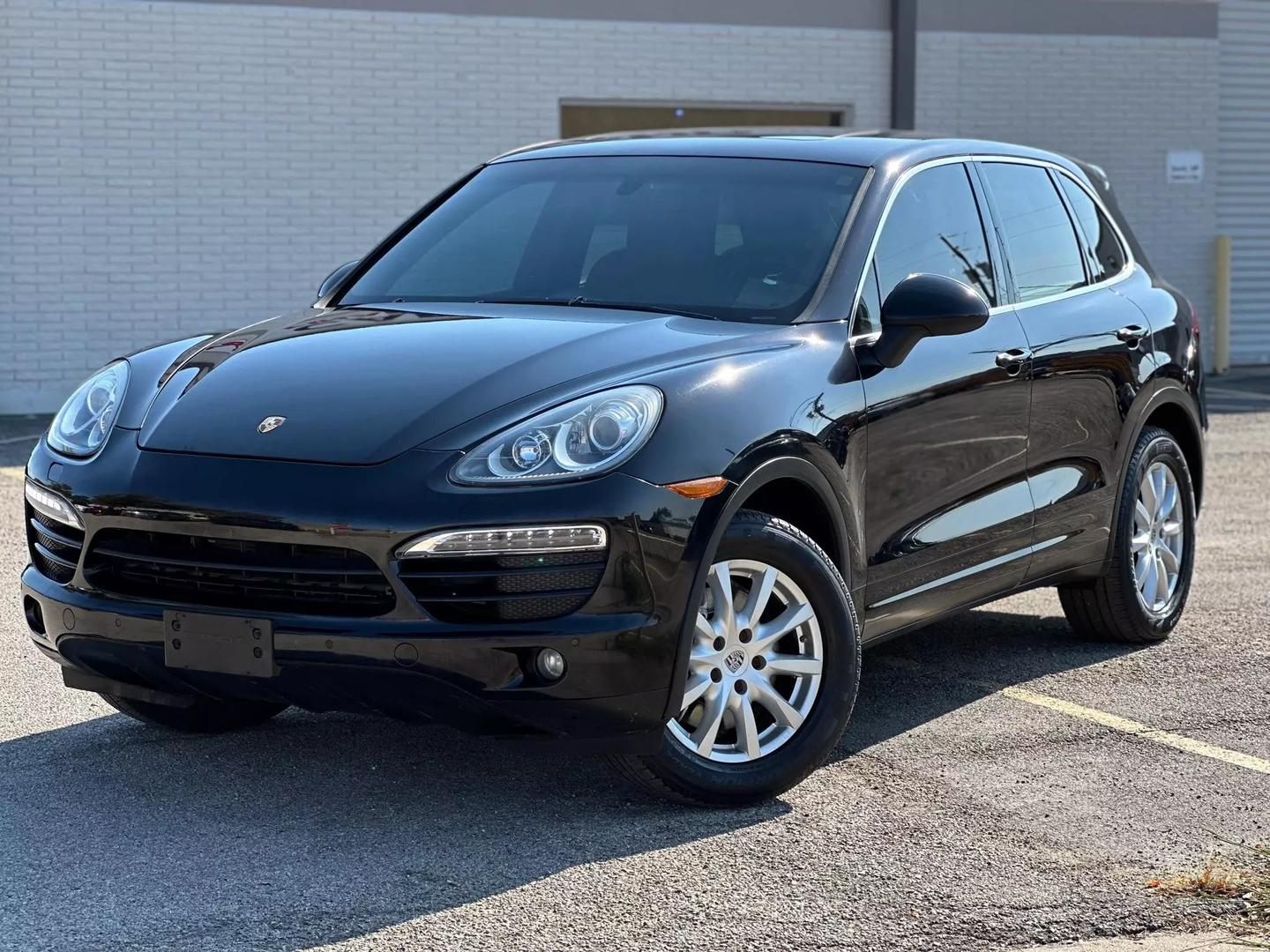 2014 Porsche Cayenne - Image 3