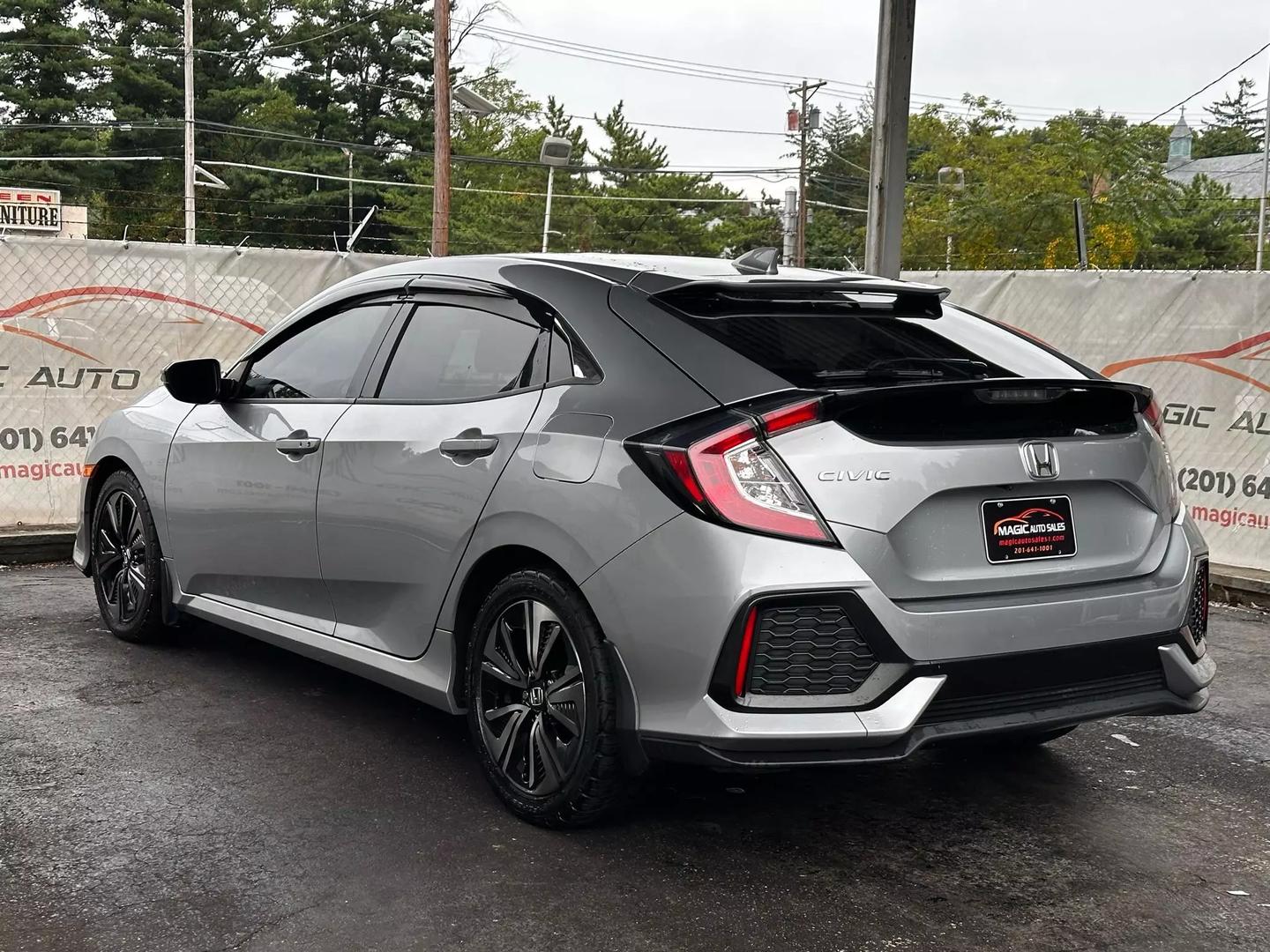 2017 Honda Civic - Image 7