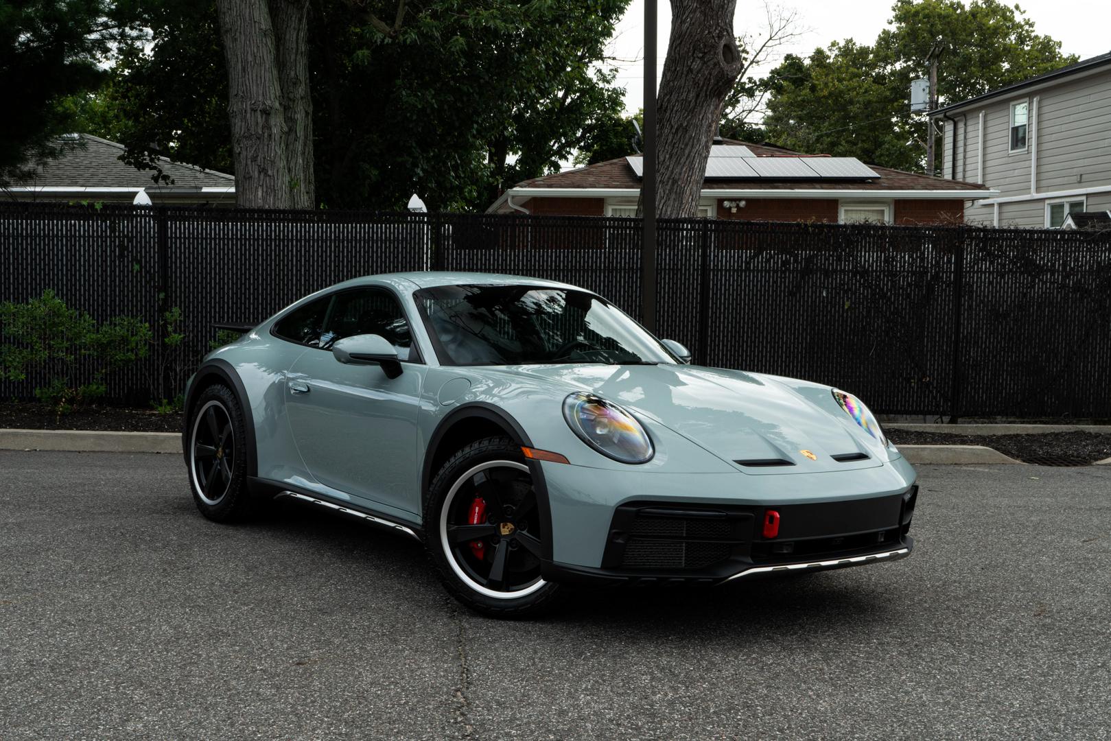 2024 Porsche 911 - Image 2