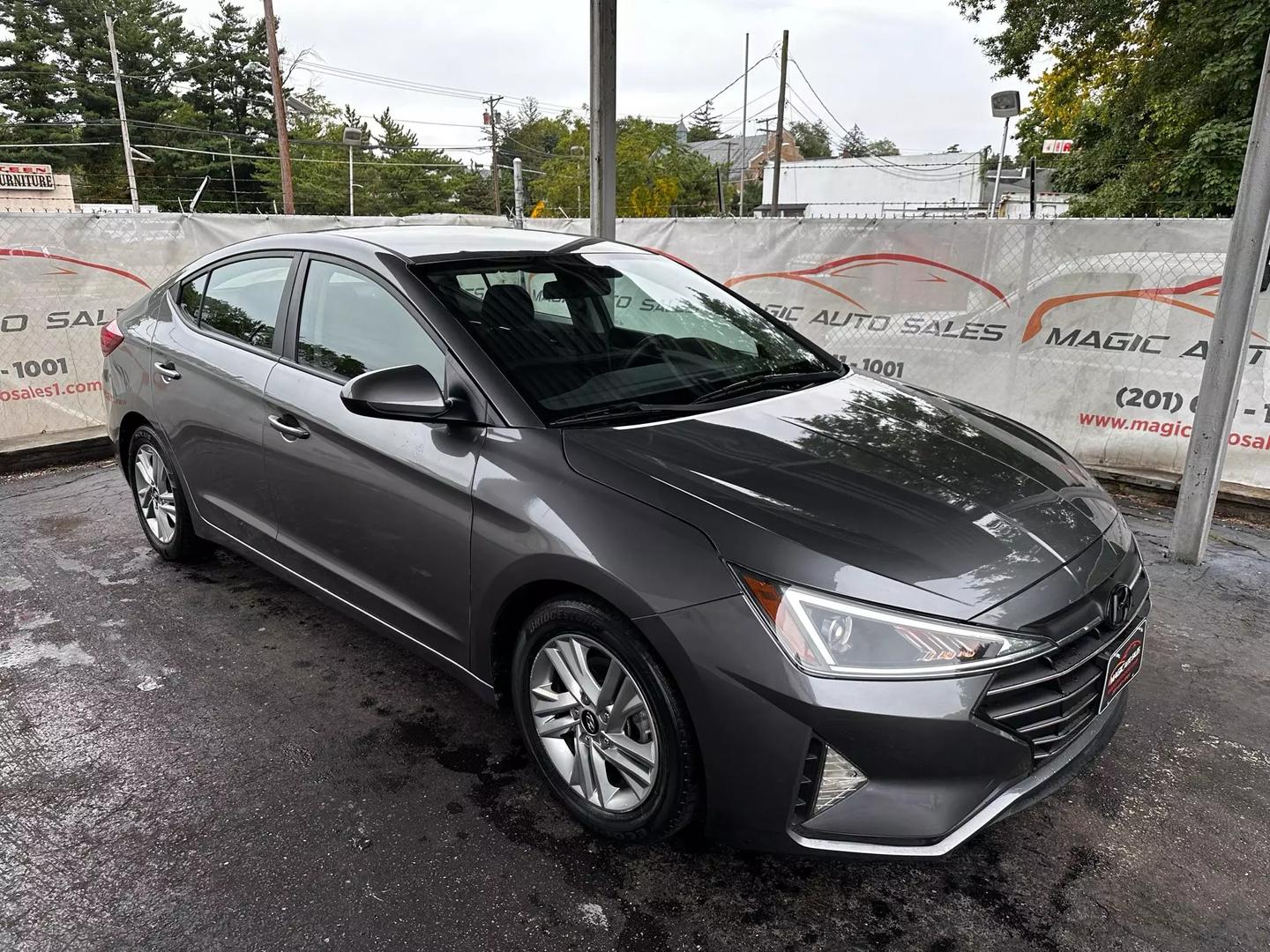 2020 Hyundai Elantra - Image 10