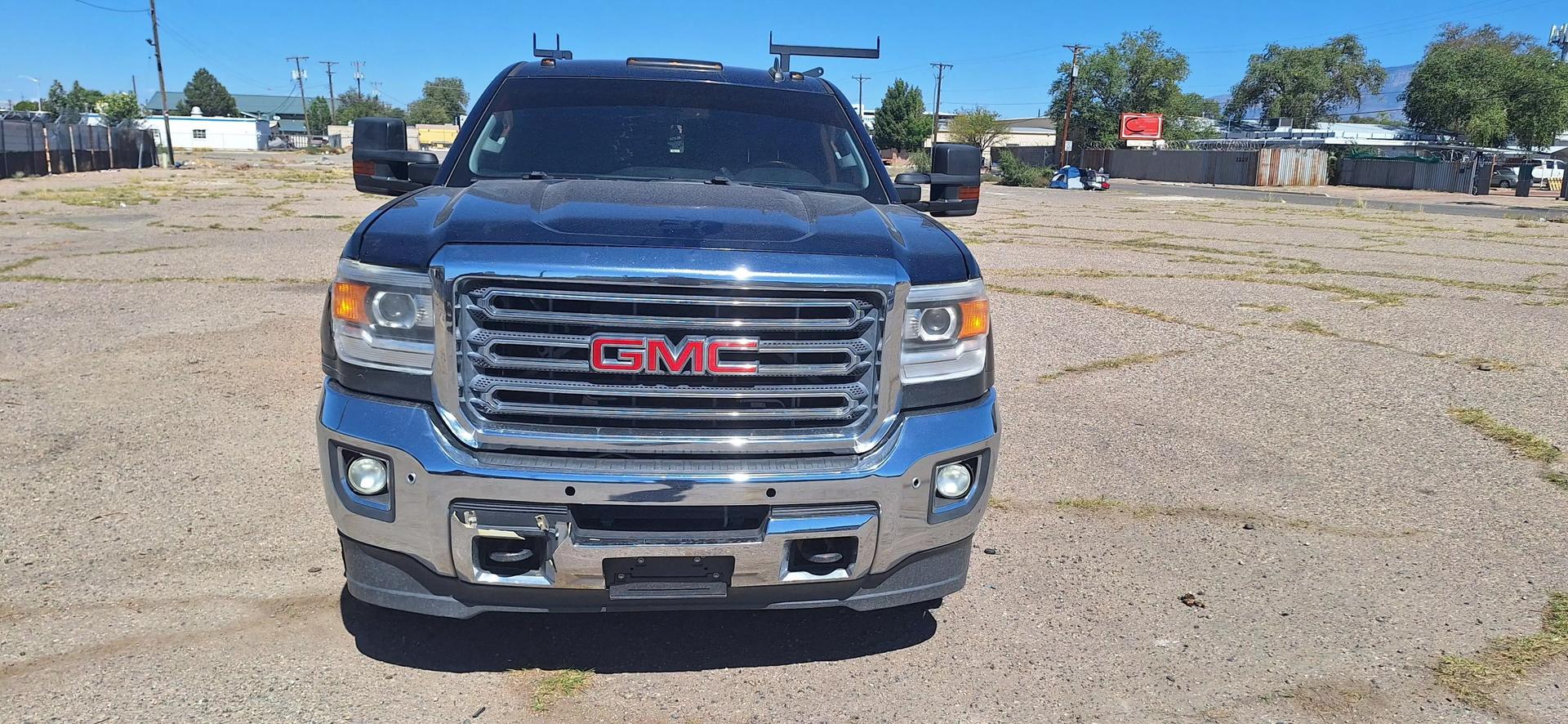 2015 GMC Sierra 3500 Chassis Cab SLE photo 3