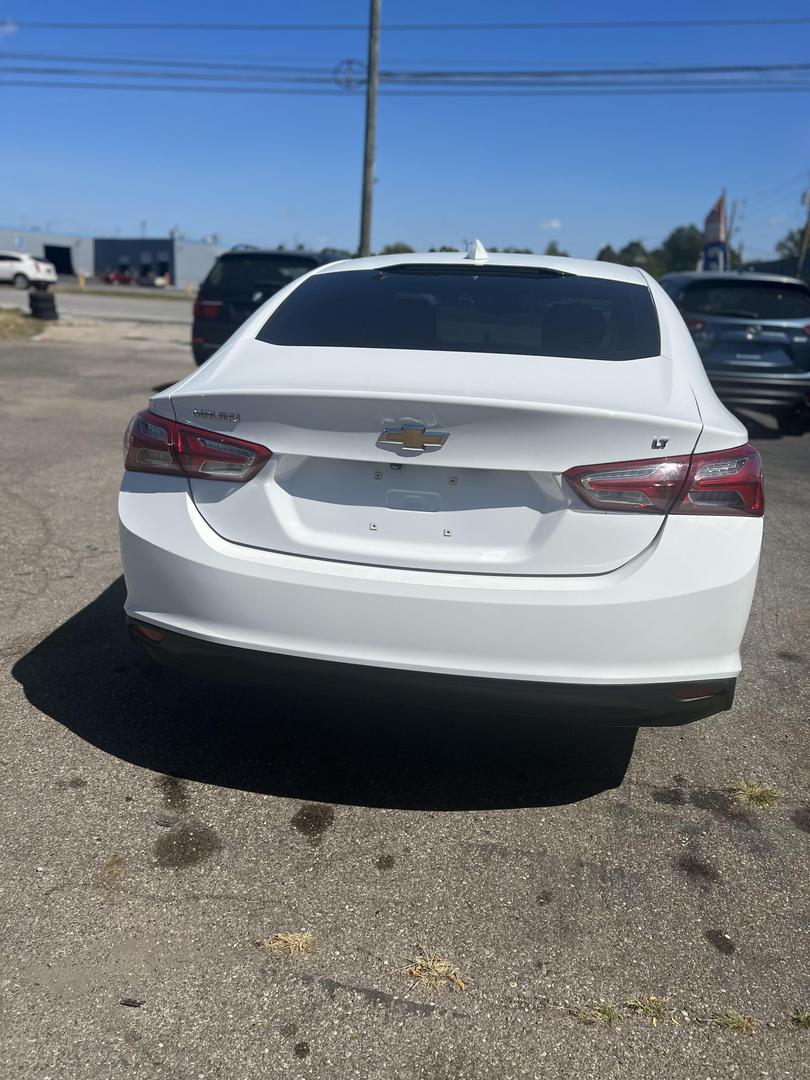 2022 Chevrolet Malibu 1LT photo 6