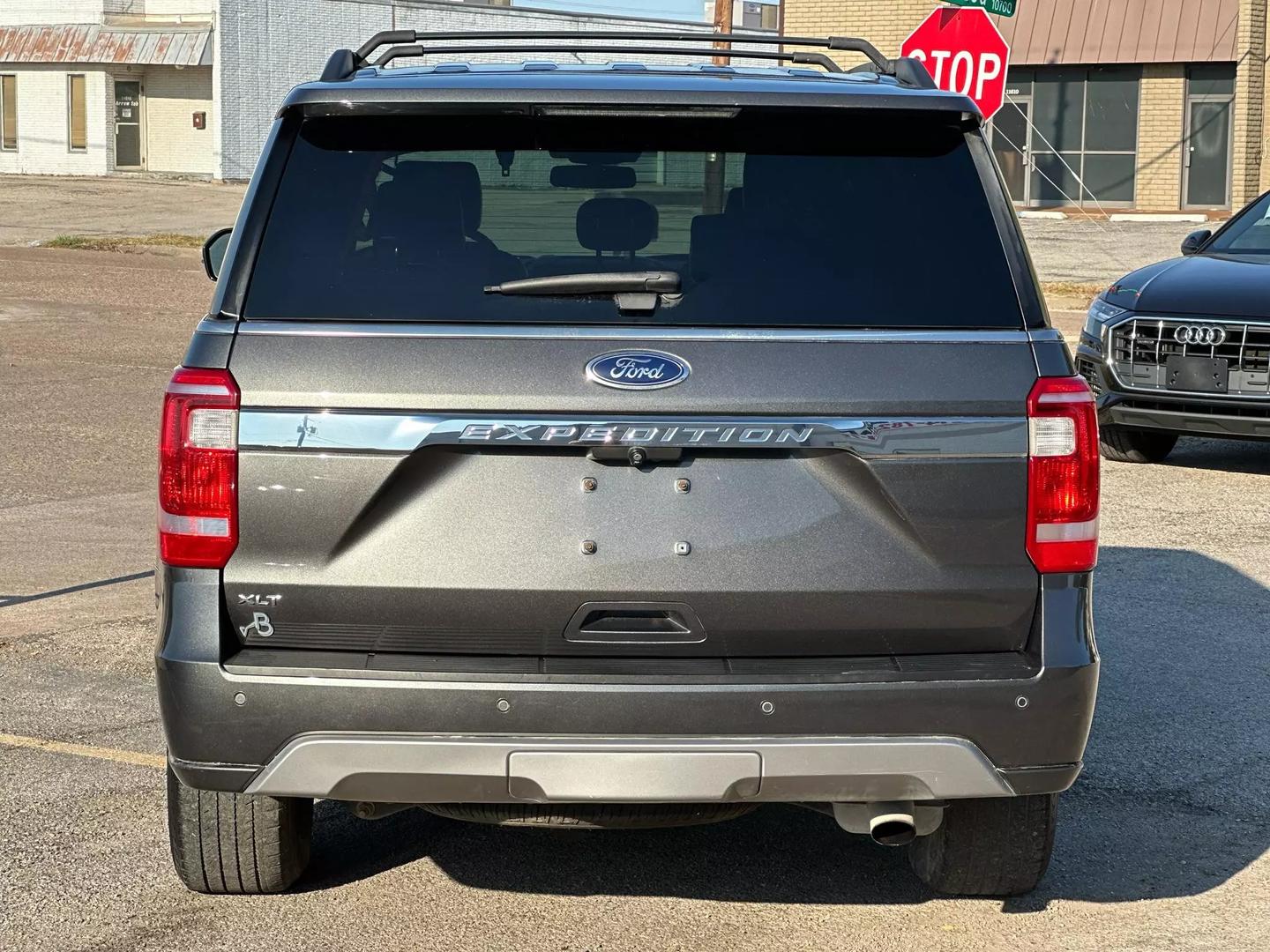 2018 Ford Expedition - Image 6