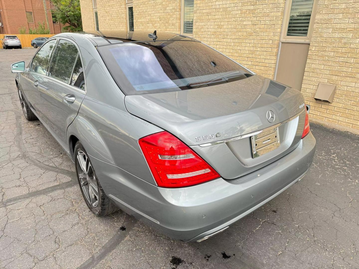 2013 Mercedes-Benz S-Class S550 photo 7