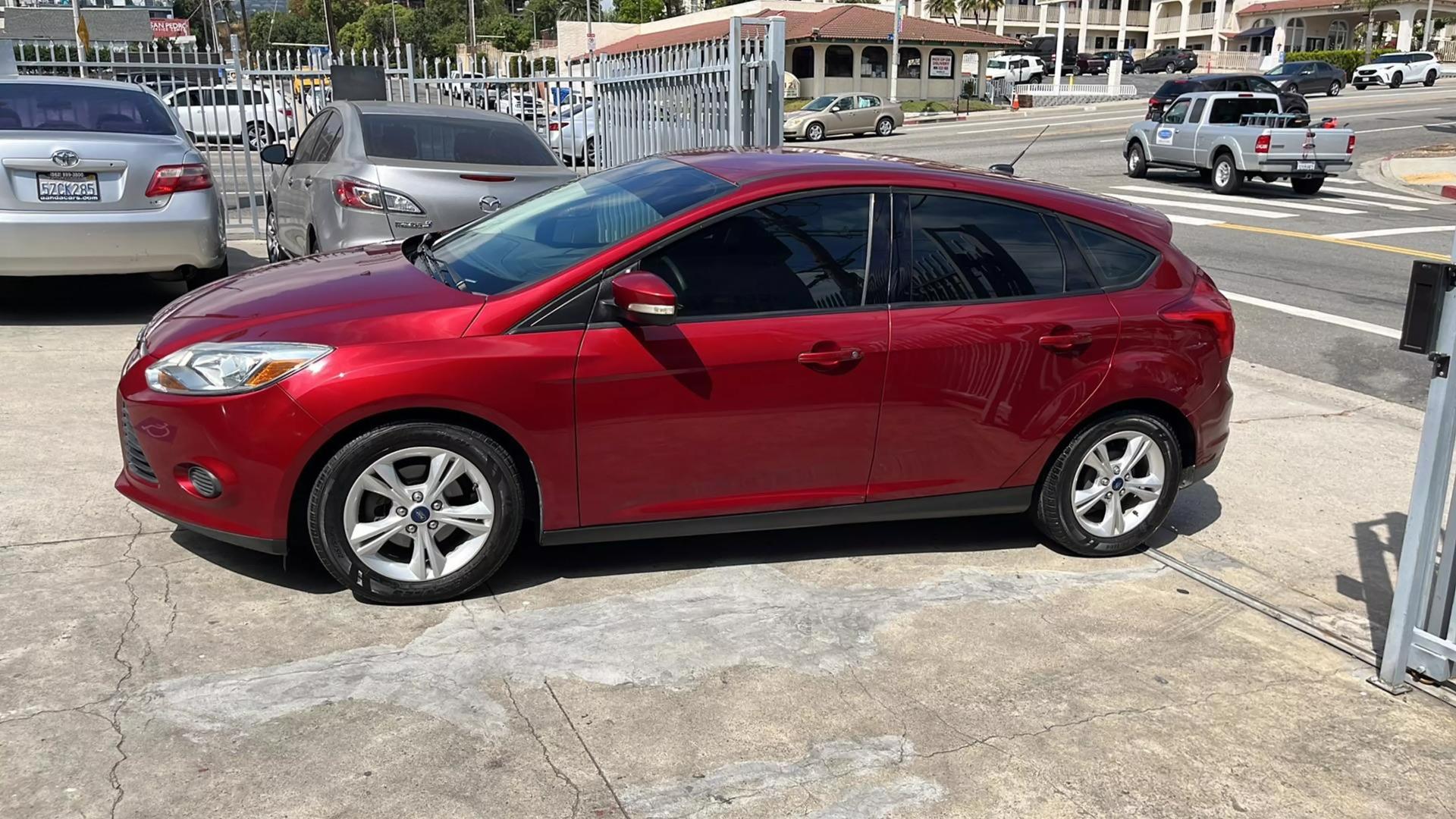 2014 Ford Focus SE photo 10