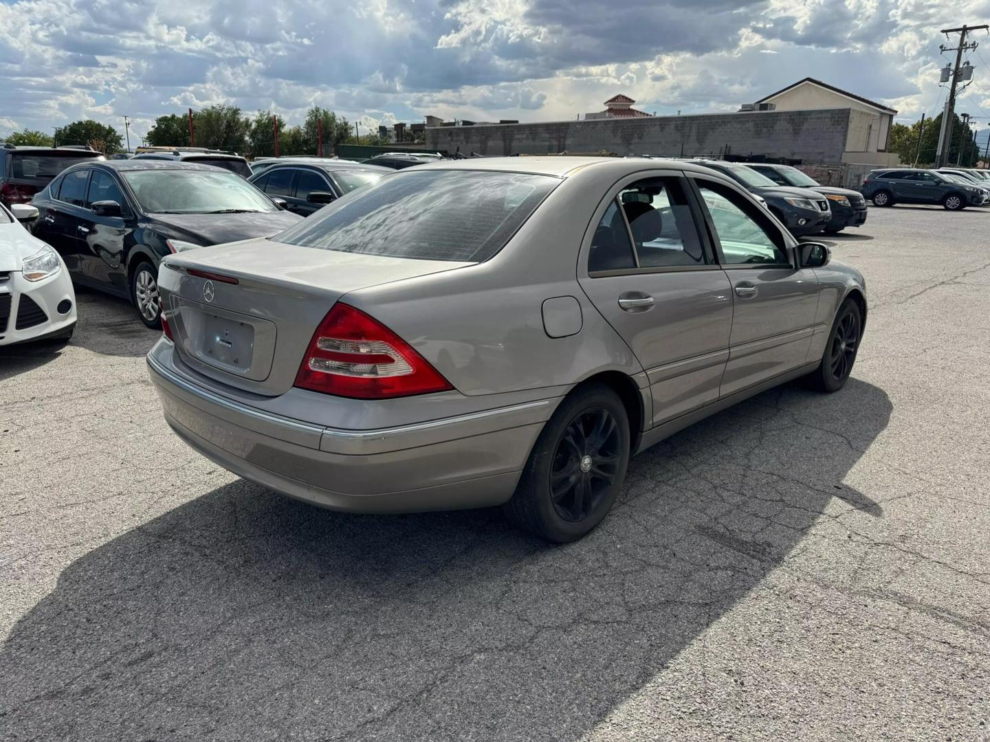 2003 Mercedes-Benz C-Class C240 photo 4