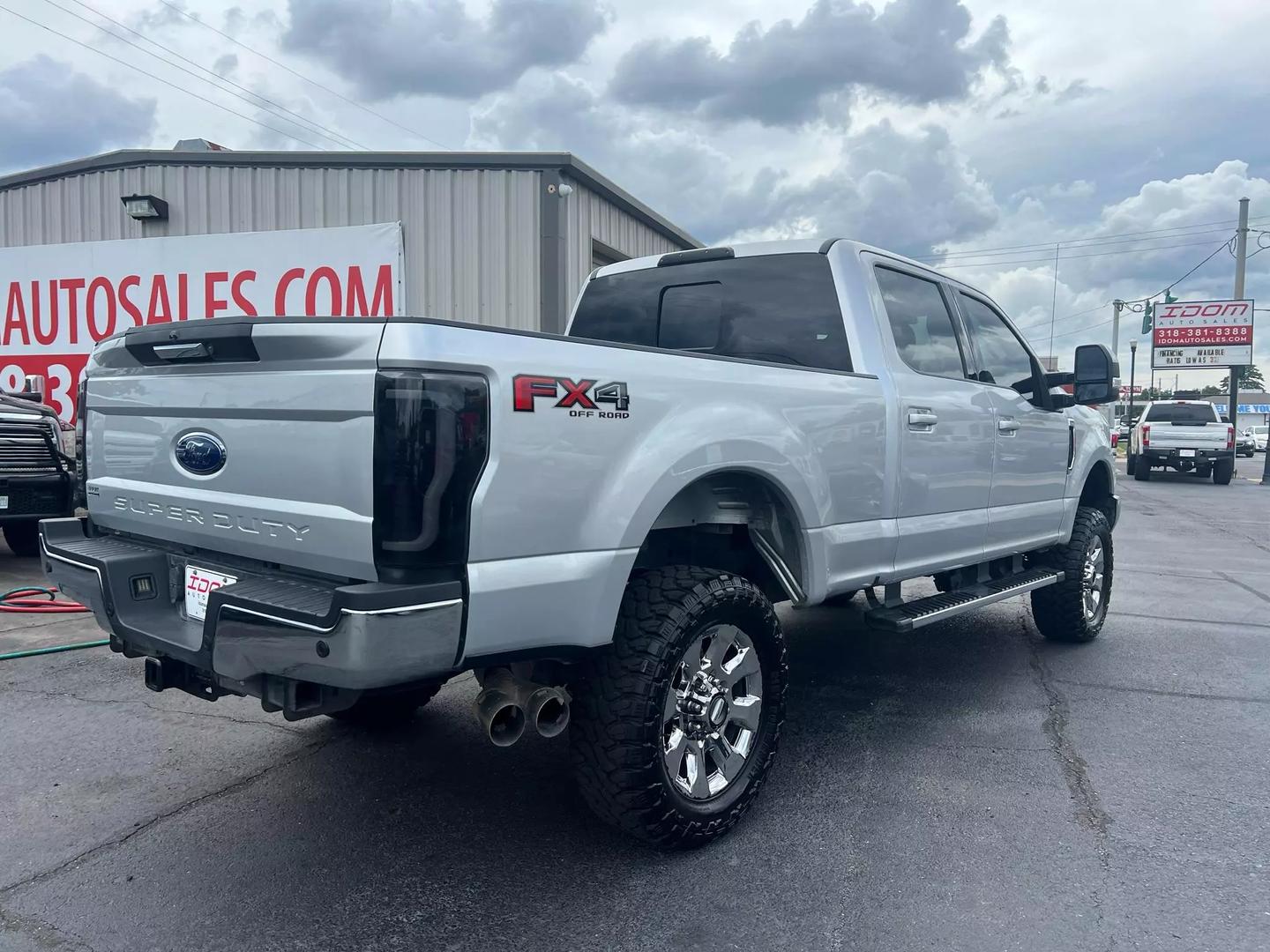 2019 Ford F250 Super Duty Crew Cab - Image 5