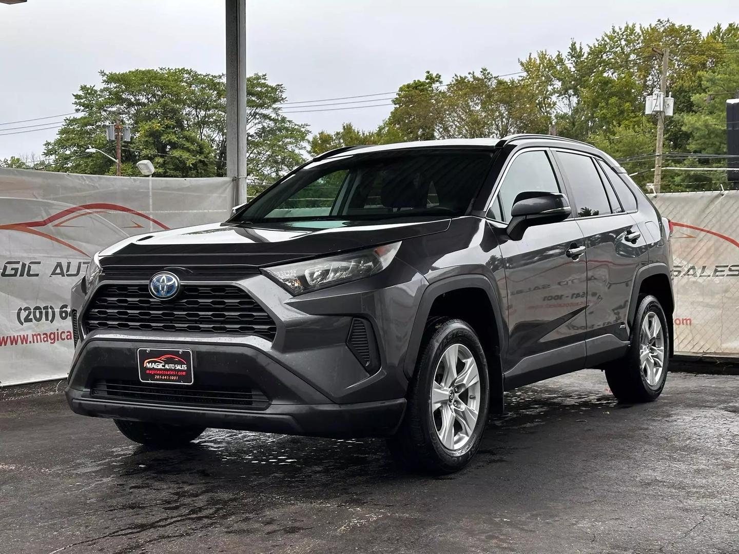 2019 Toyota Rav4 Hybrid - Image 3