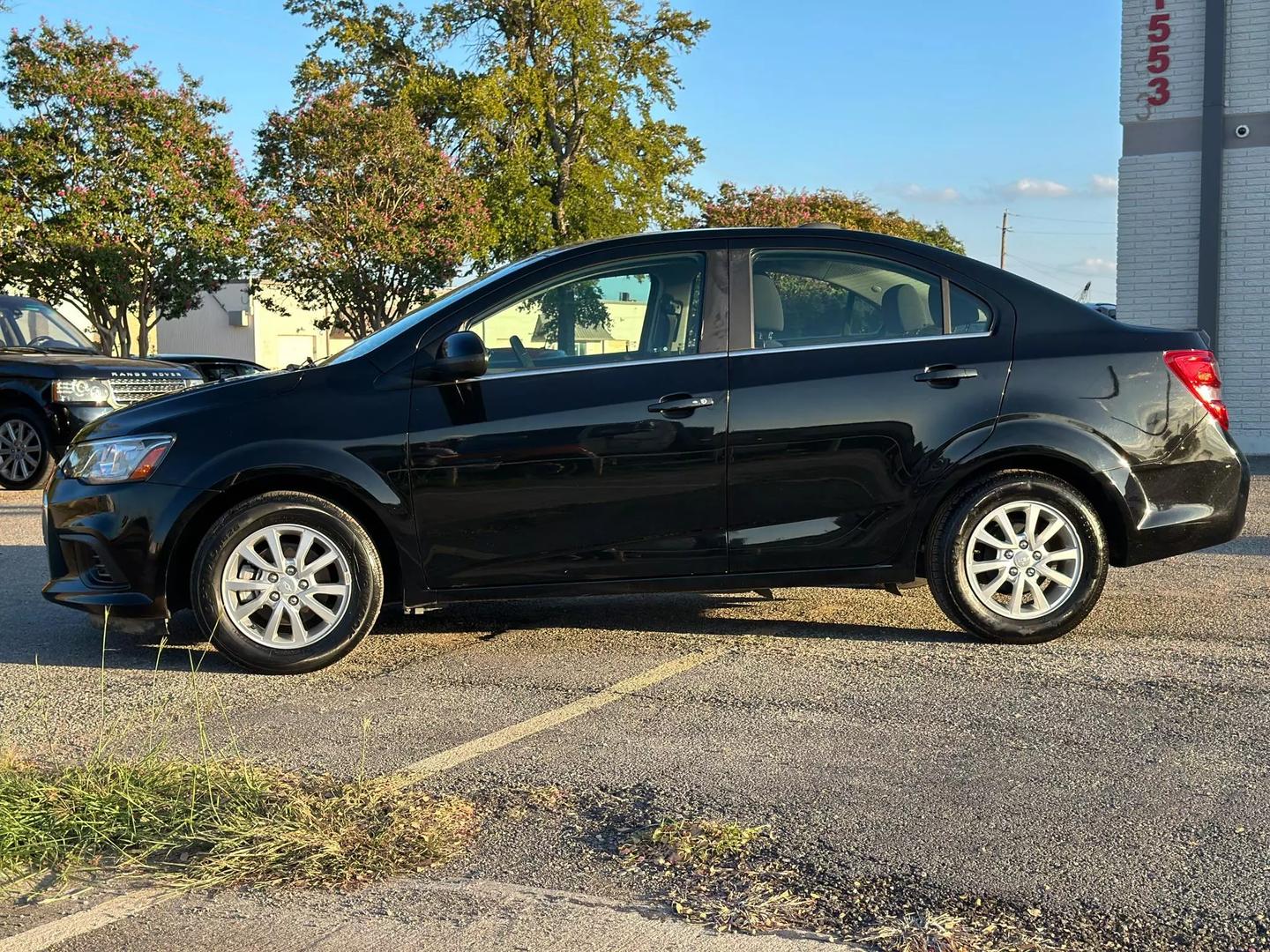 2019 Chevrolet Sonic - Image 4