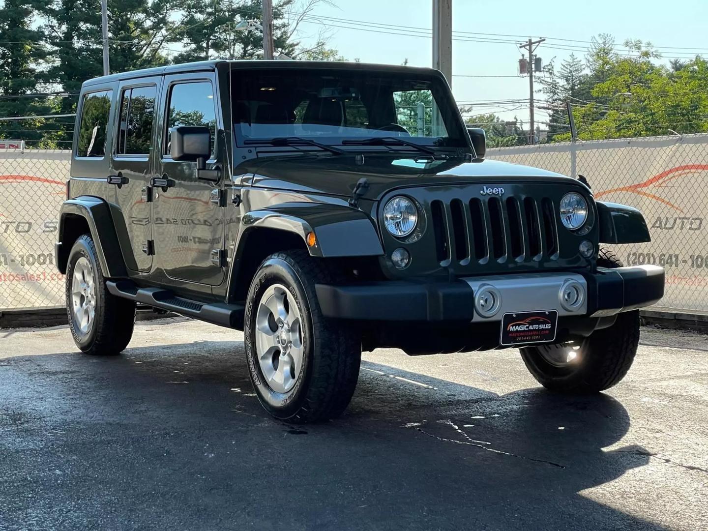 2015 Jeep Wrangler - Image 6