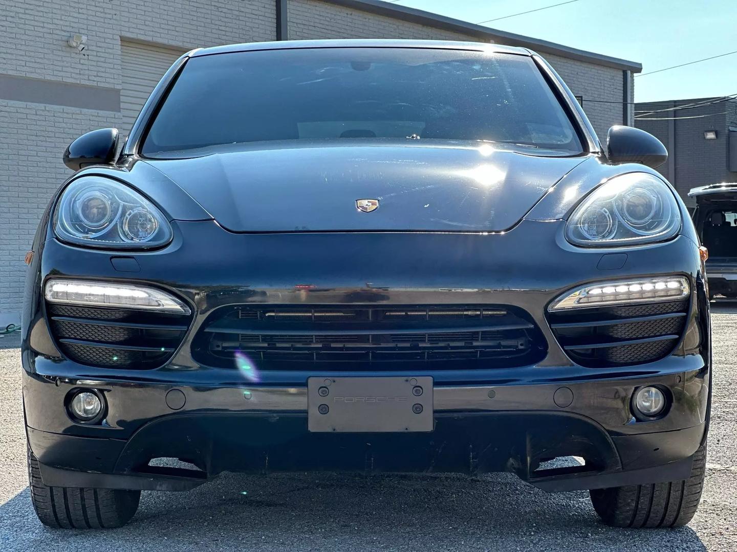 2014 Porsche Cayenne - Image 11