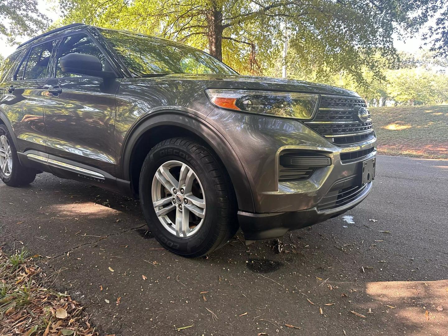 2020 Ford Explorer XLT photo 3