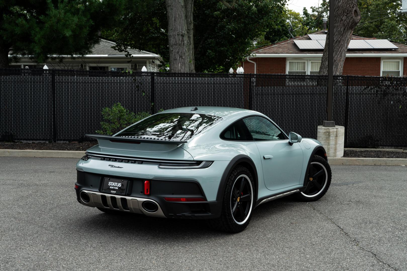 2024 Porsche 911 - Image 19