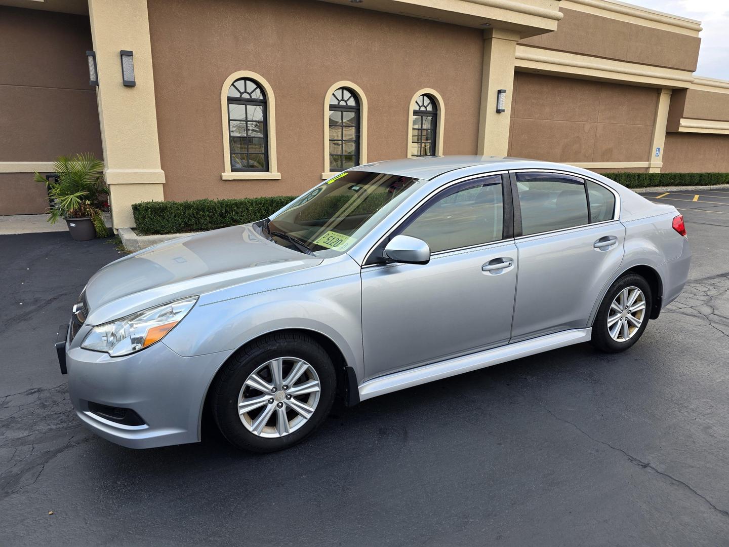 2012 Subaru Legacy I Premium photo 16