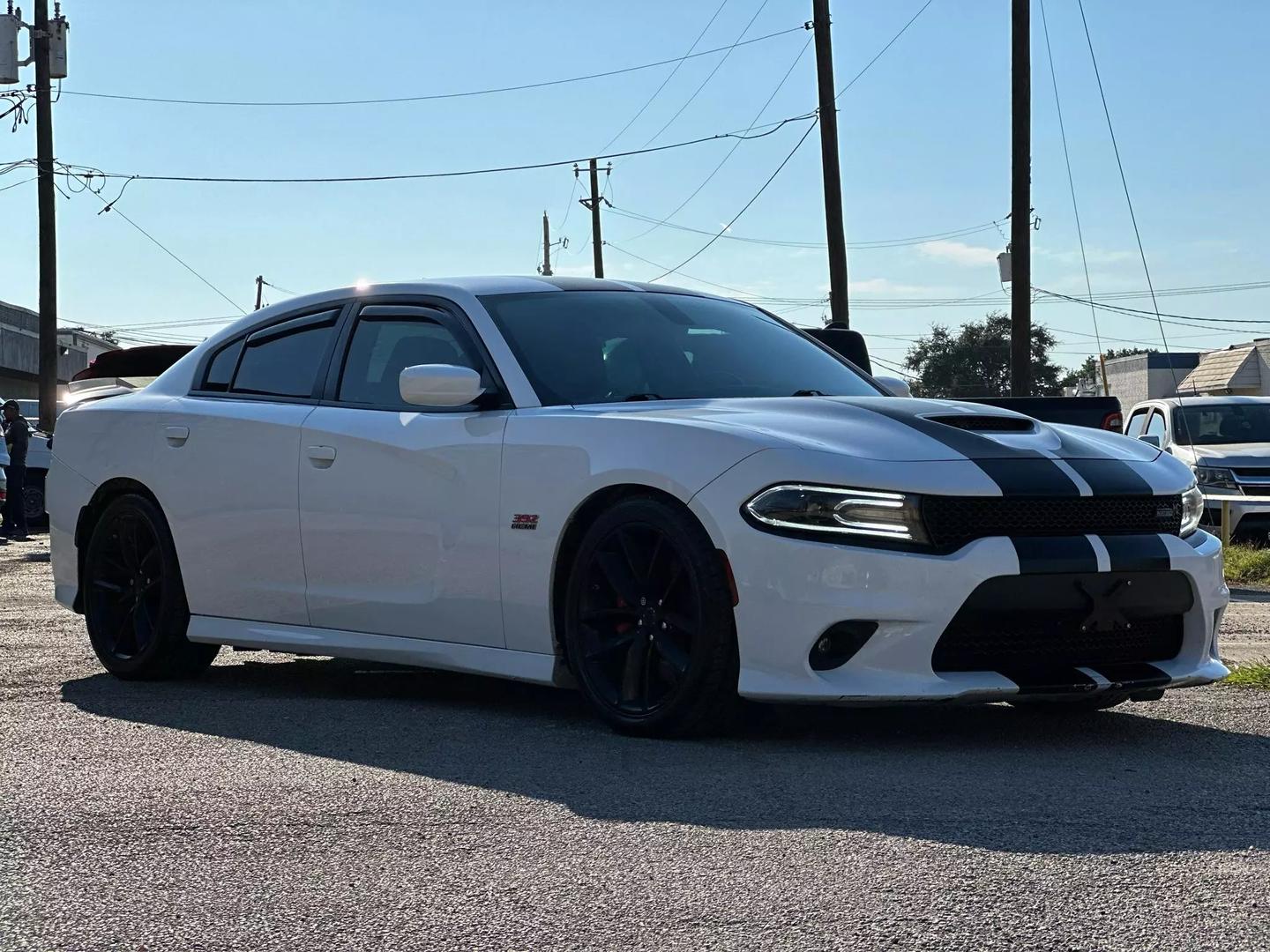 2018 Dodge Charger - Image 10