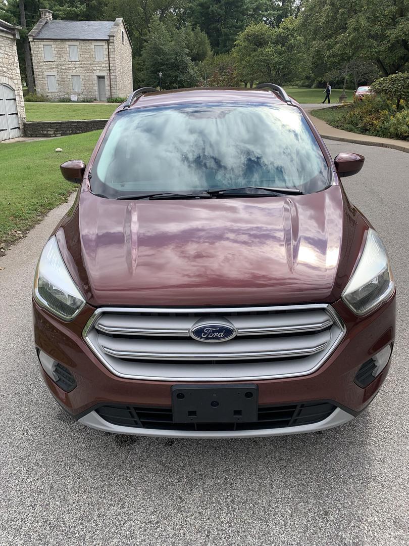 2018 Ford Escape SE photo 2