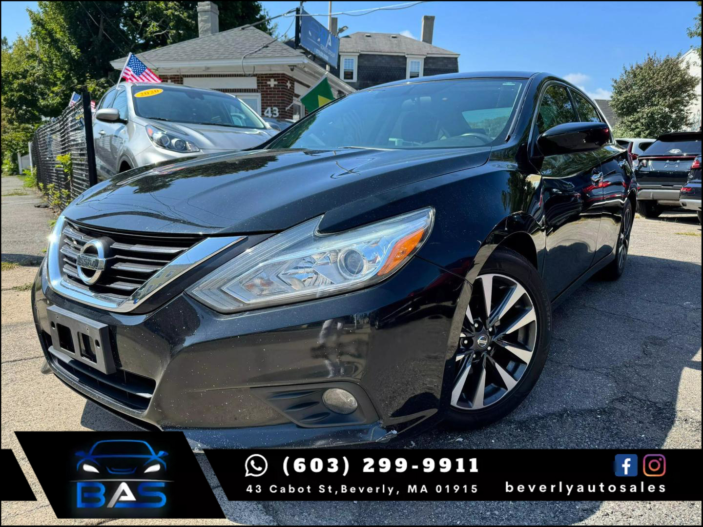 Nissan Altima's photo