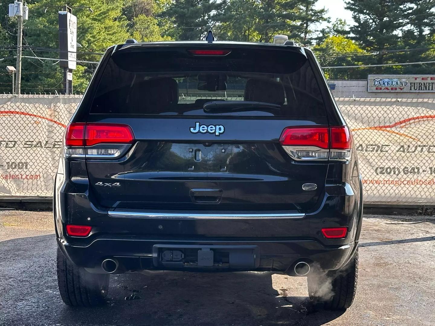 2015 Jeep Grand Cherokee - Image 8