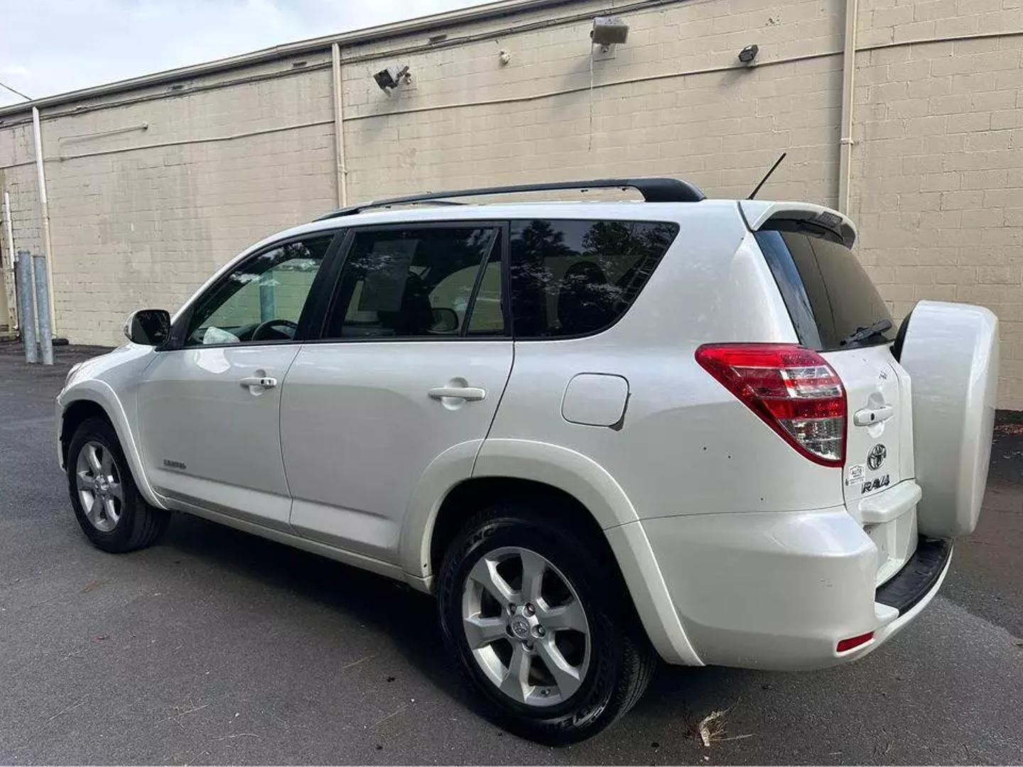 2012 Toyota RAV4 Limited photo 2