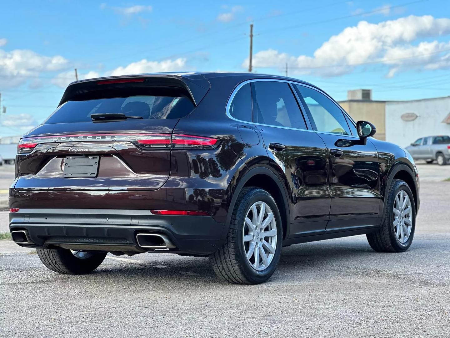 2019 Porsche Cayenne - Image 8