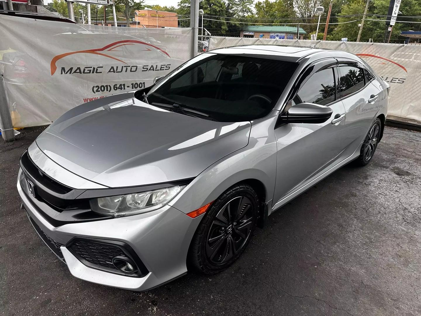 2017 Honda Civic - Image 11