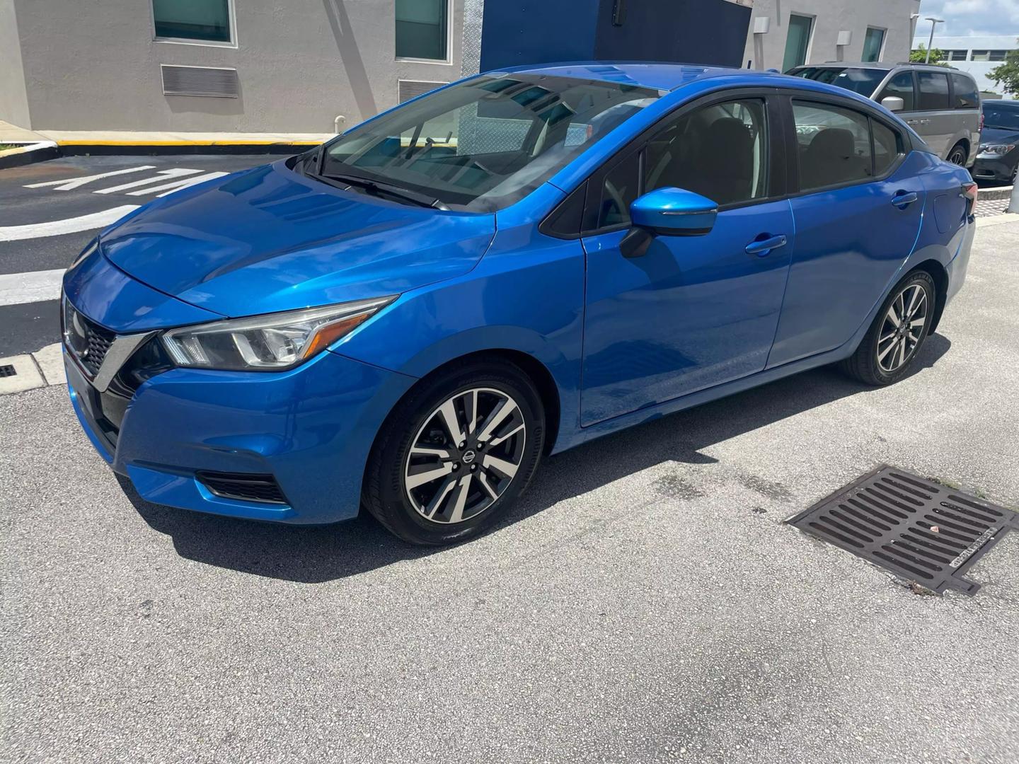 2020 Nissan Versa Sedan SV photo 10