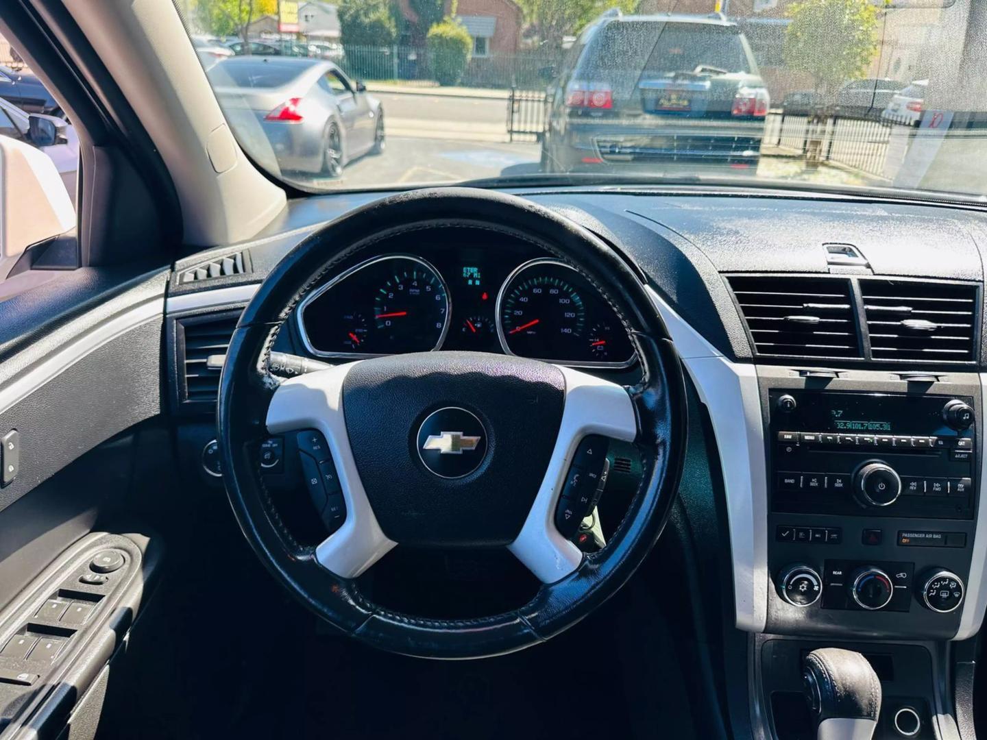 2012 Chevrolet Traverse 1LT photo 21