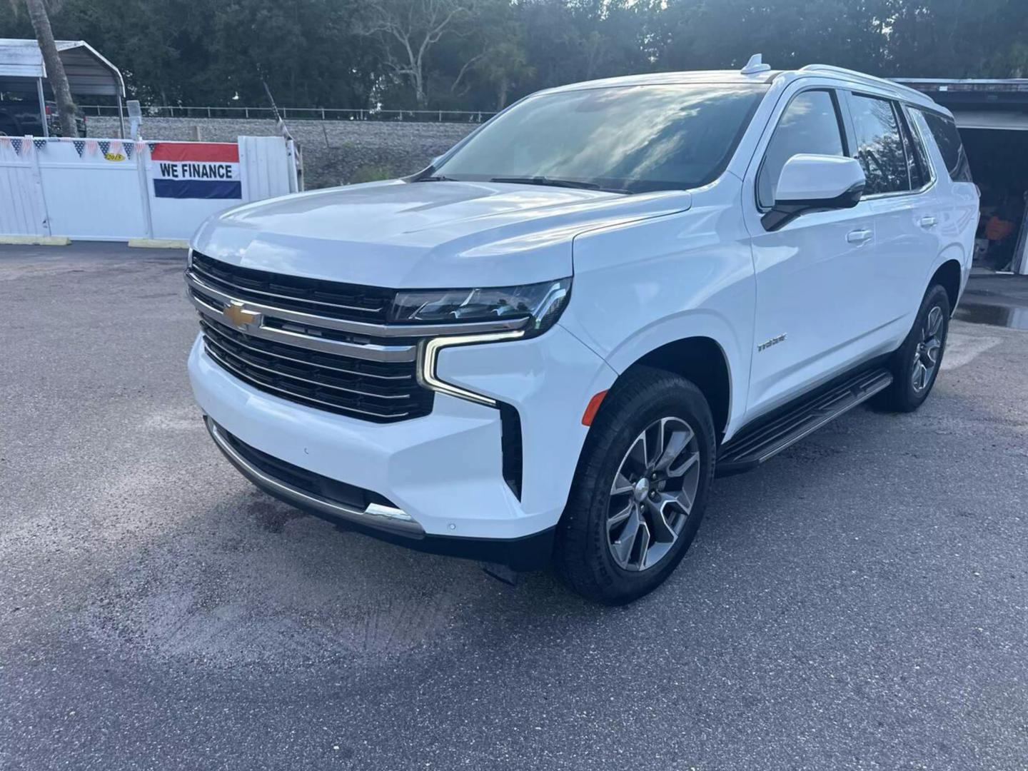 2023 Chevrolet Tahoe LT photo 22