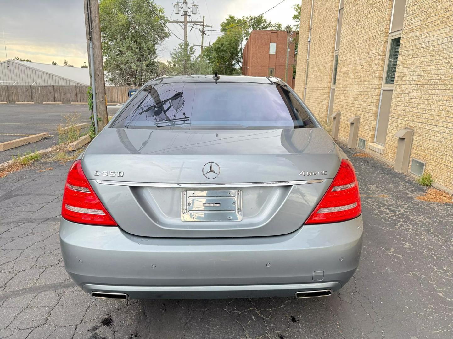 2013 Mercedes-Benz S-Class S550 photo 6