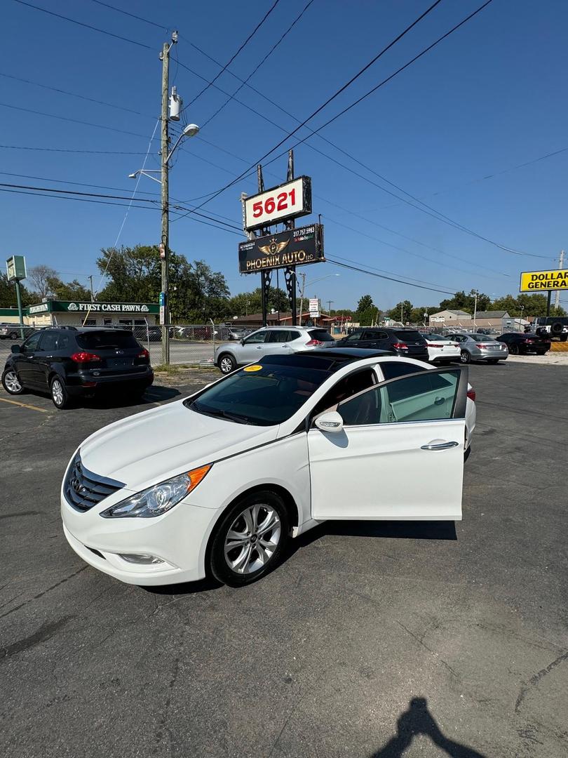 2012 Hyundai Sonata Limited photo 3