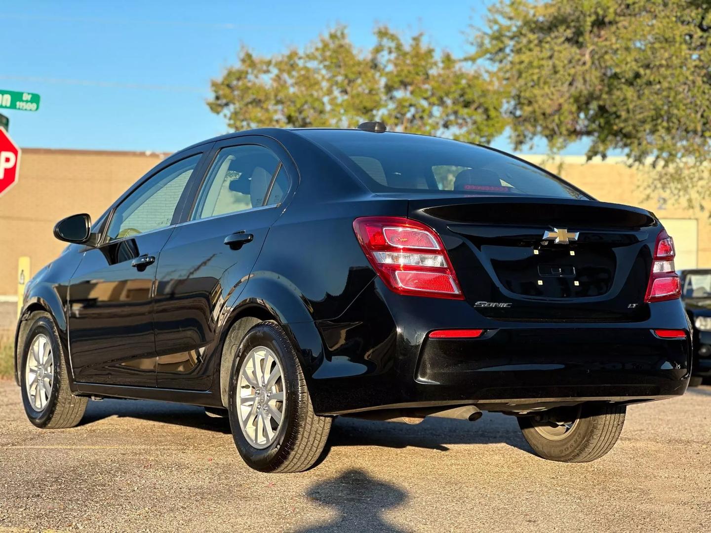 2019 Chevrolet Sonic - Image 5