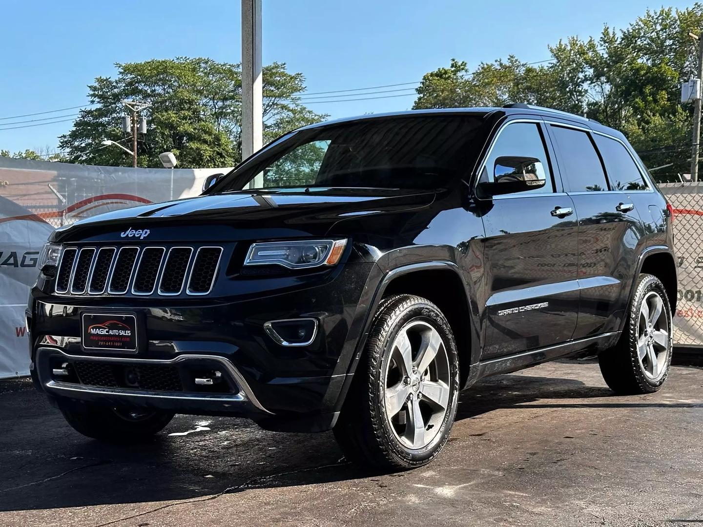 2015 Jeep Grand Cherokee - Image 3