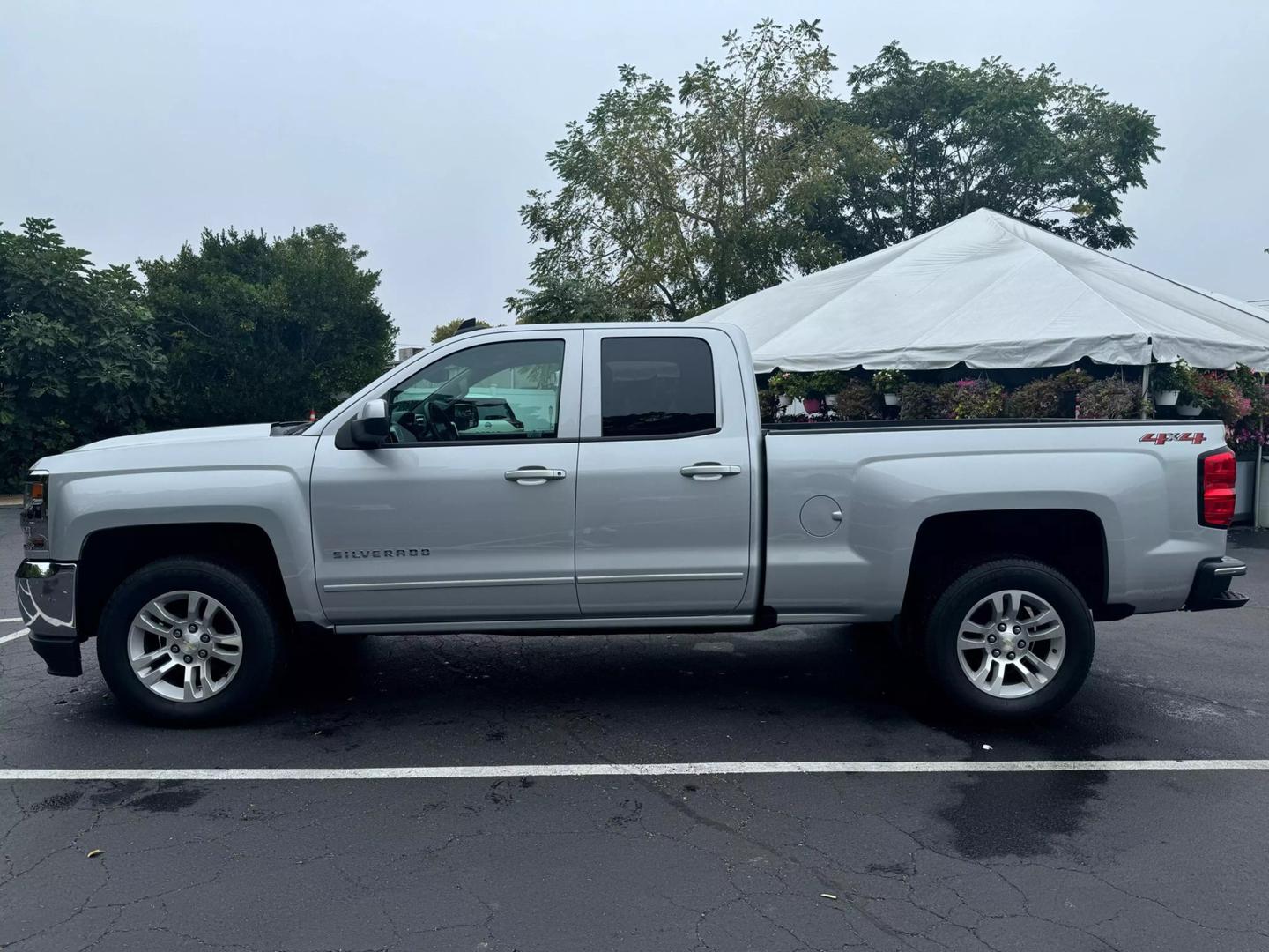 2018 Chevrolet Silverado 1500 LT photo 5