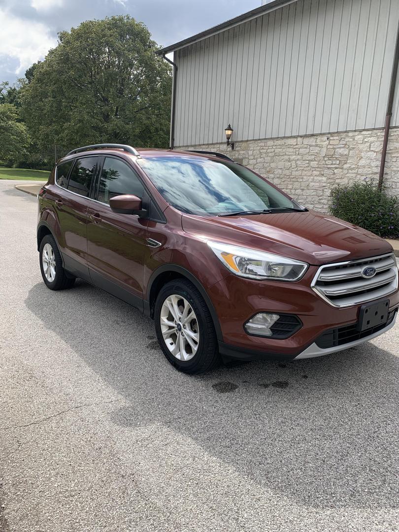 2018 Ford Escape SE photo 3