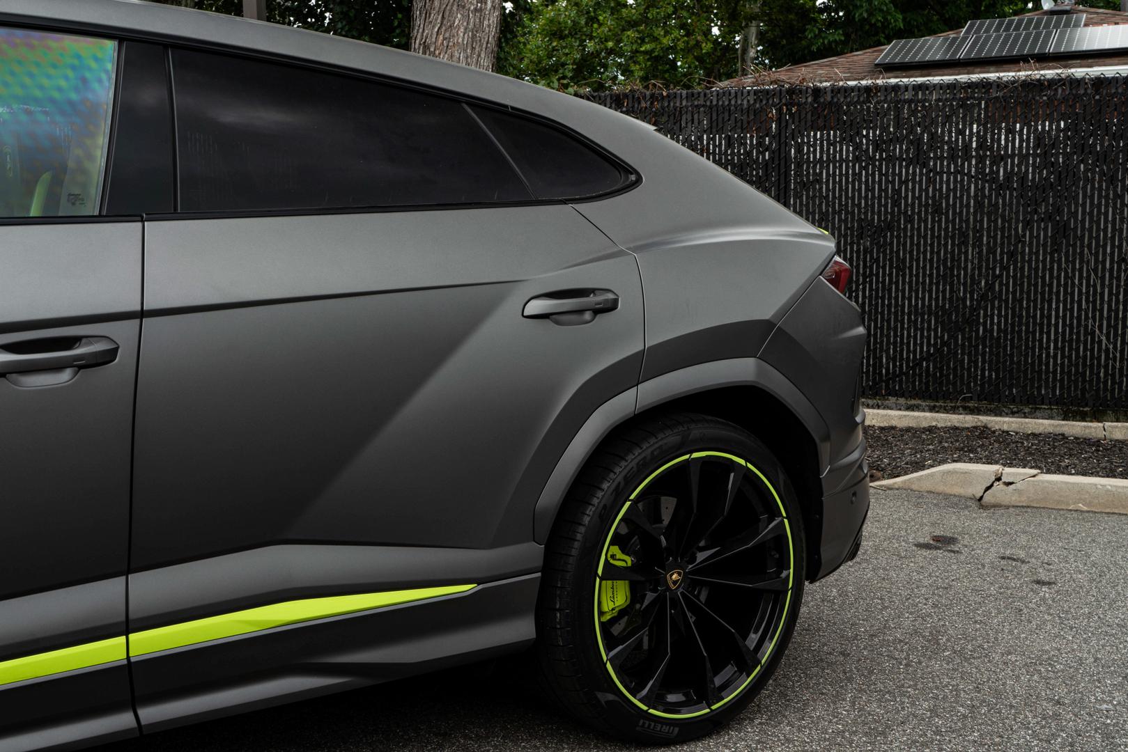 2021 Lamborghini Urus - Image 15