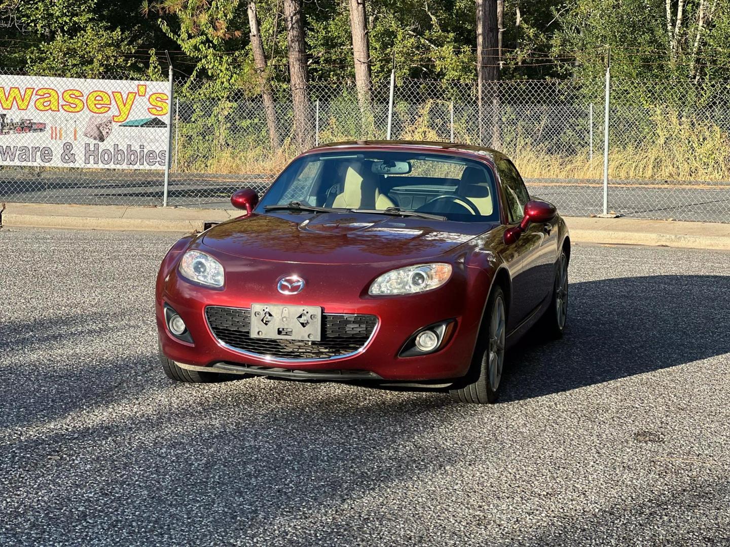 2011 Mazda MX-5 Miata Grand Touring Hard Top photo 2