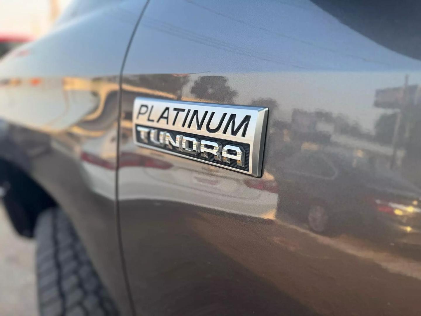 2019 Toyota Tundra Platinum photo 11