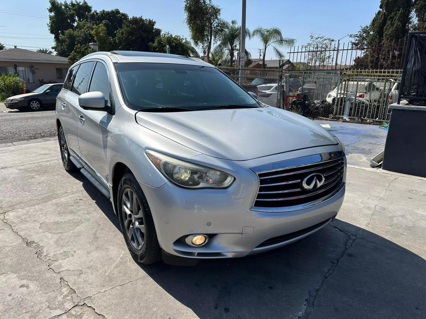 2015 INFINITI QX60 Base photo 7