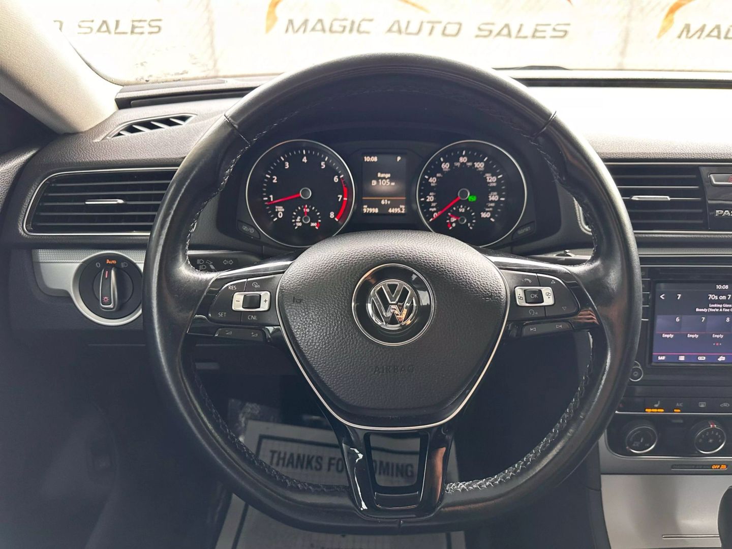 2019 Volkswagen Passat - Image 32