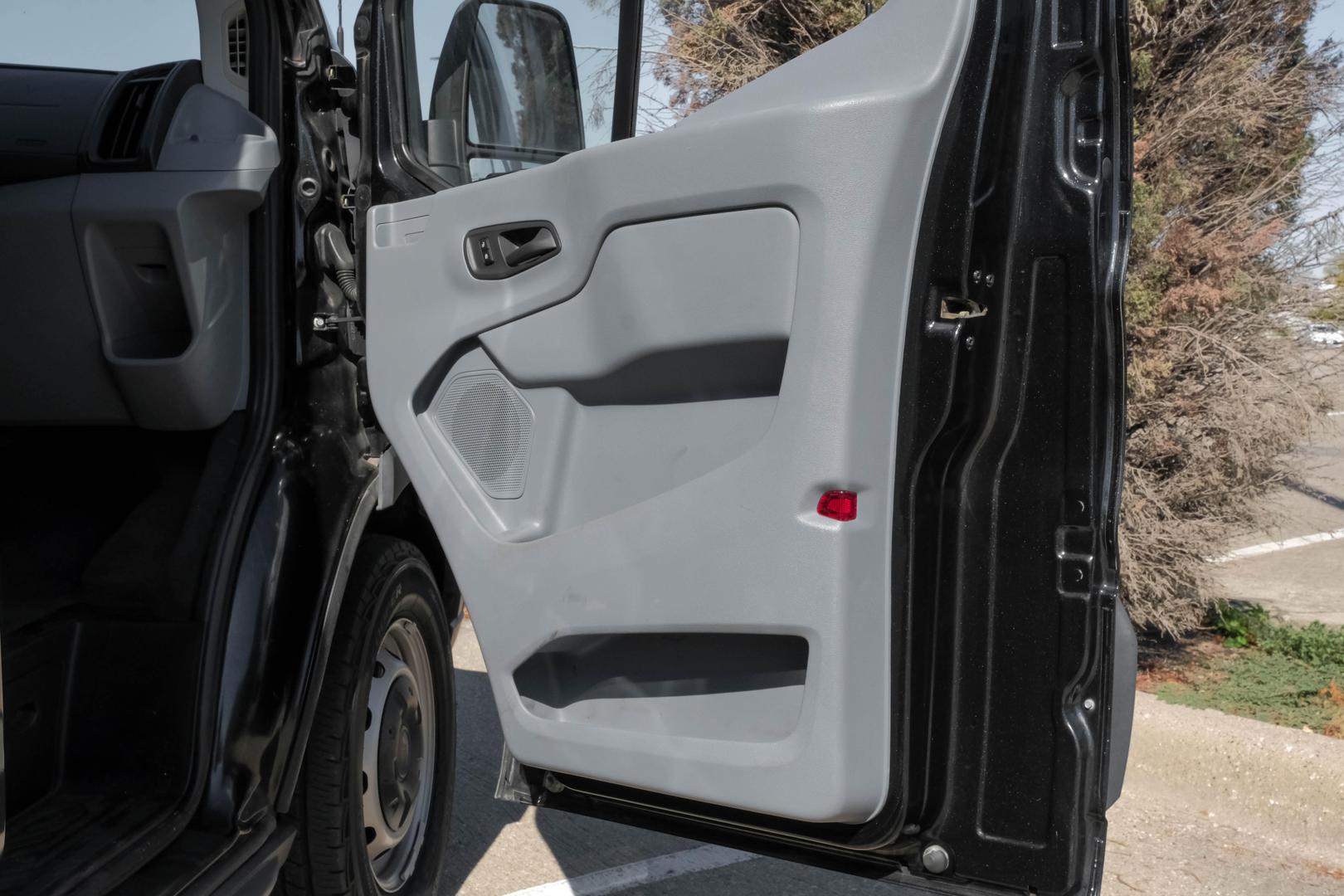 2015 Ford Transit Base photo 35