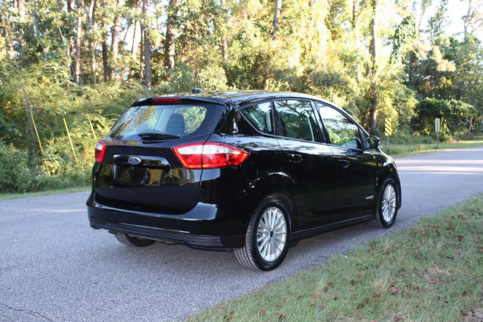 2016 Ford C-Max SE photo 12