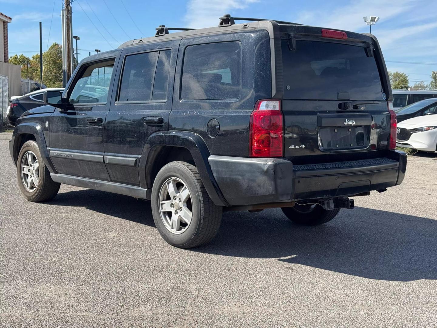 2007 Jeep Commander Sport photo 6