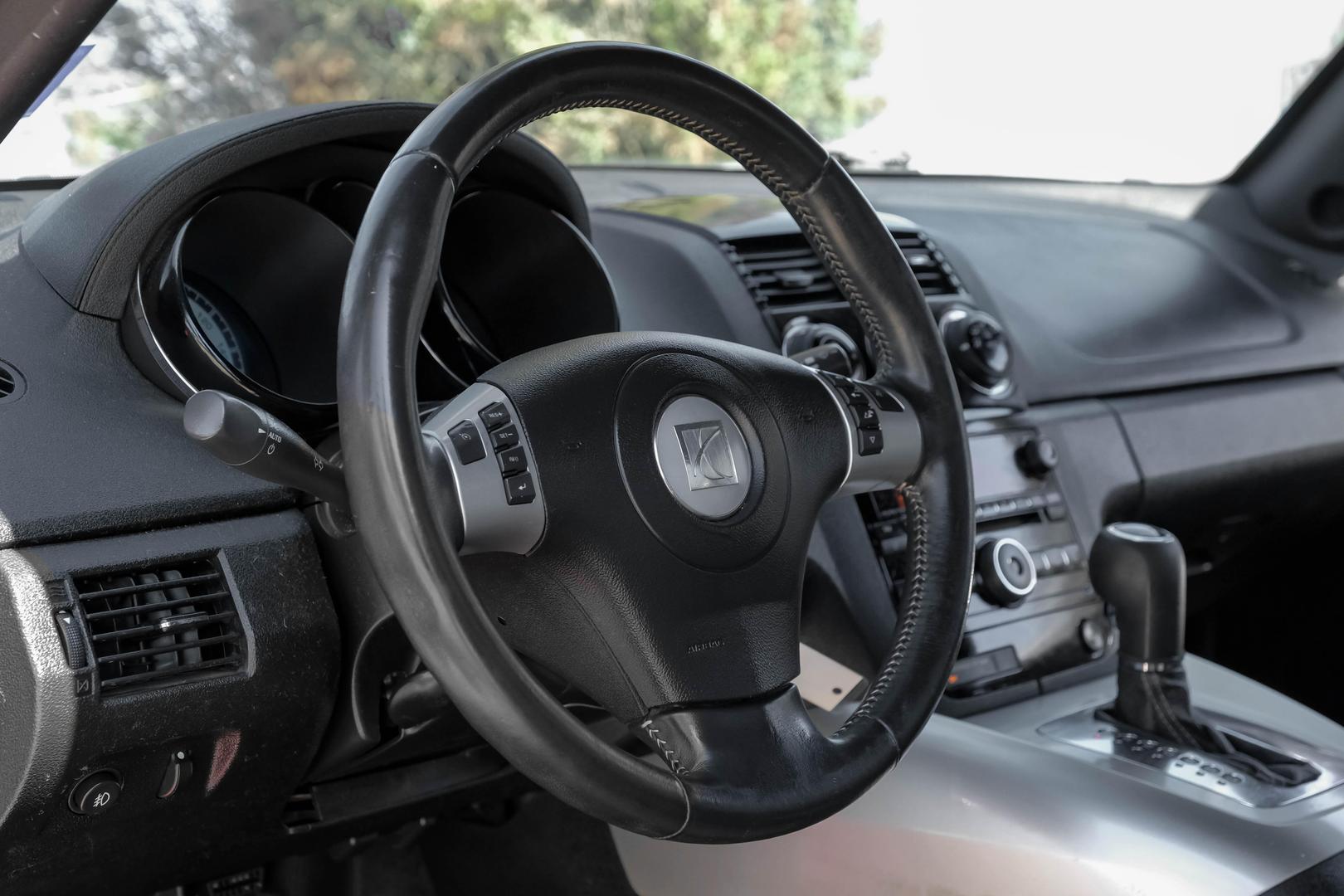 2008 Saturn Sky Red Line photo 15