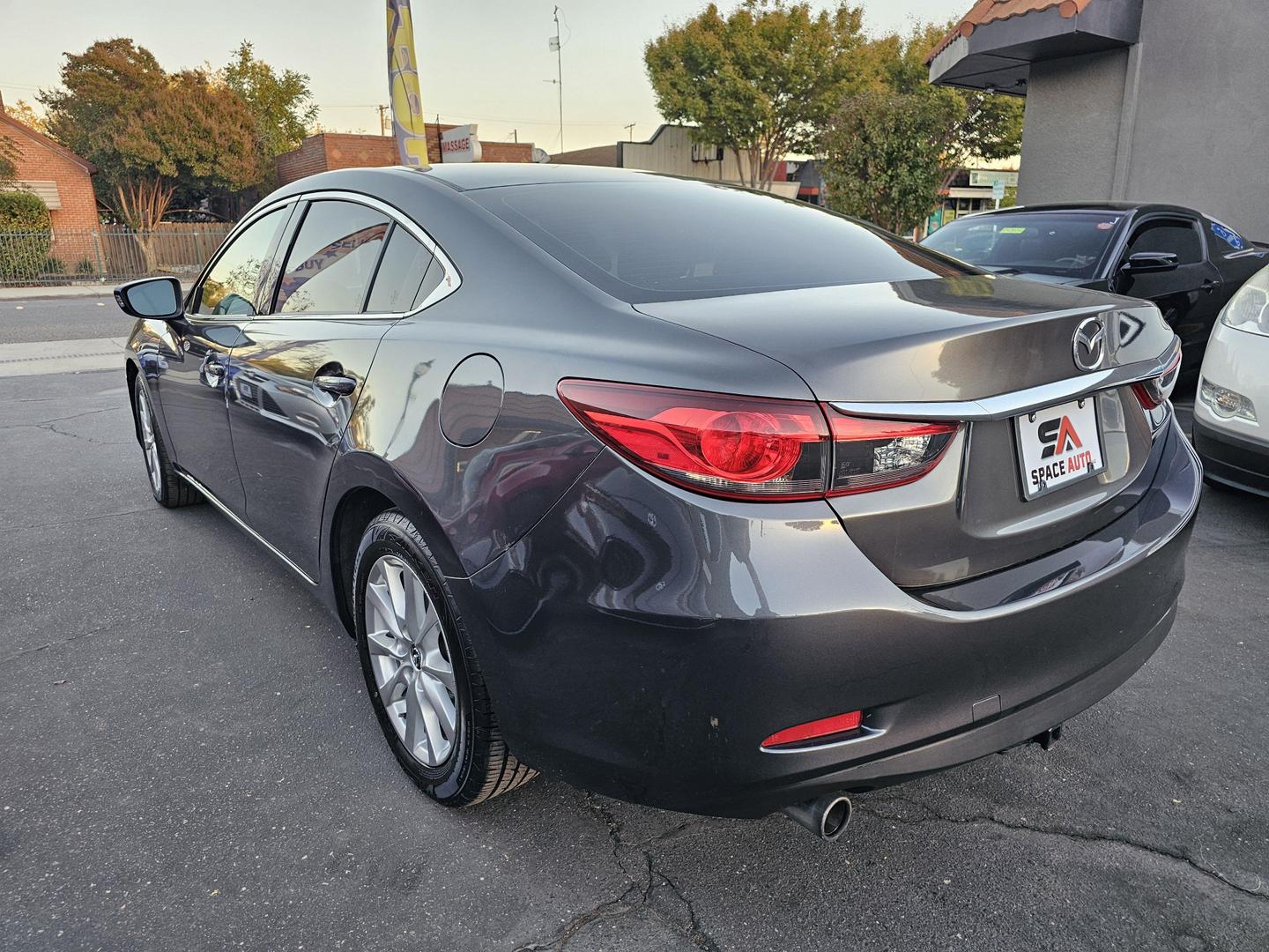 2015 Mazda MAZDA6 i Sport photo 7